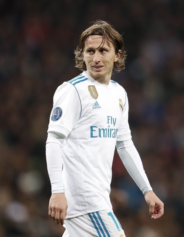 火力强悍！上海海港30轮中超场场进球，从未被零封